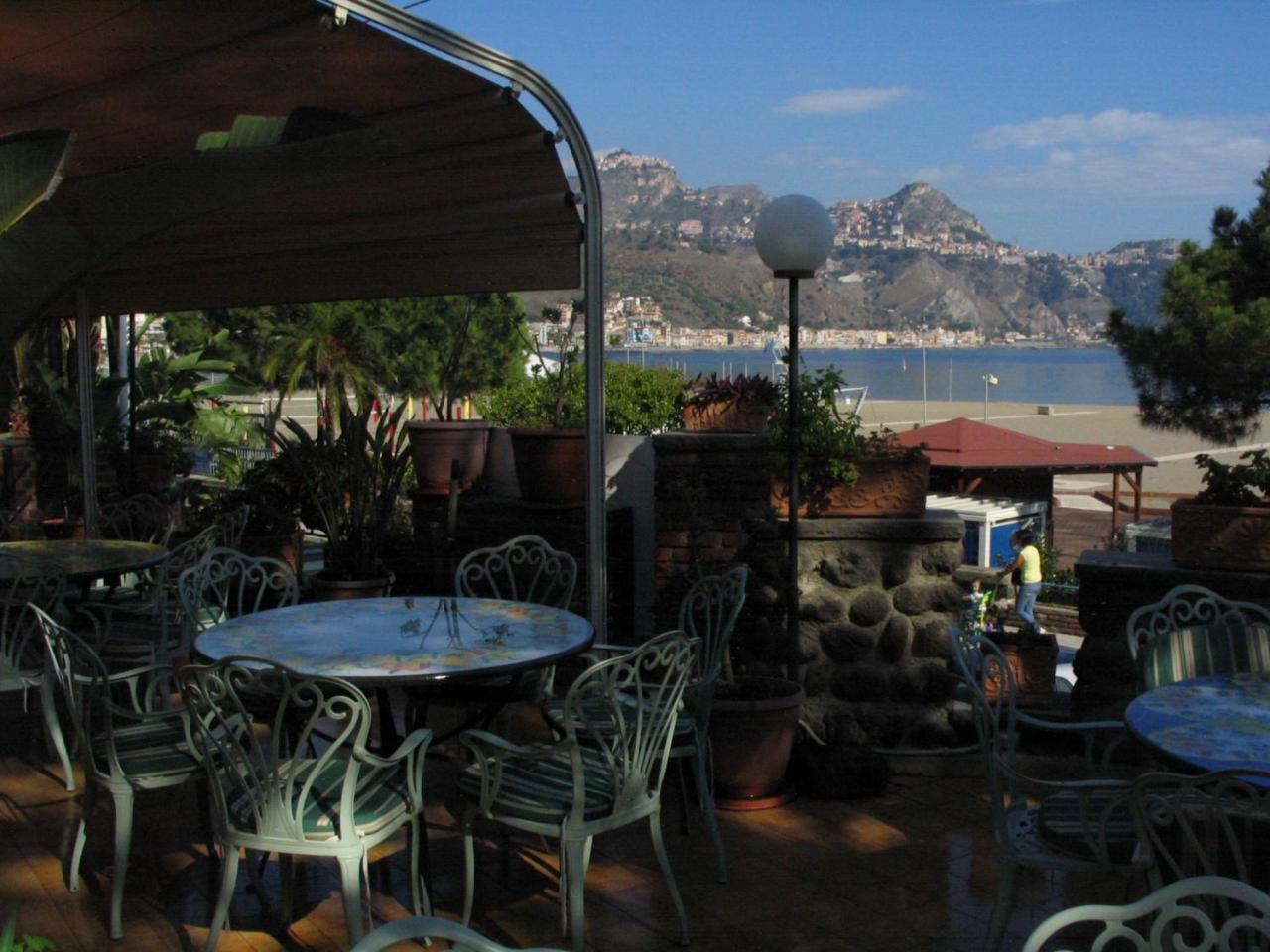 Villa Athena Giardini Naxos Dış mekan fotoğraf